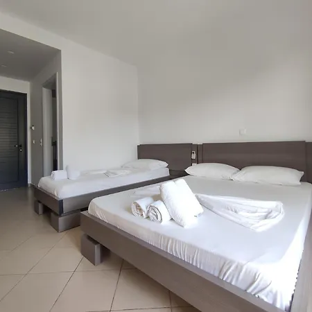 The Oasis Himare