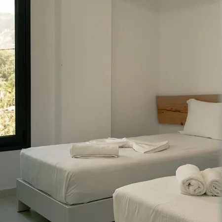 The Oasis Himare