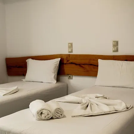 The Oasis Hotel *